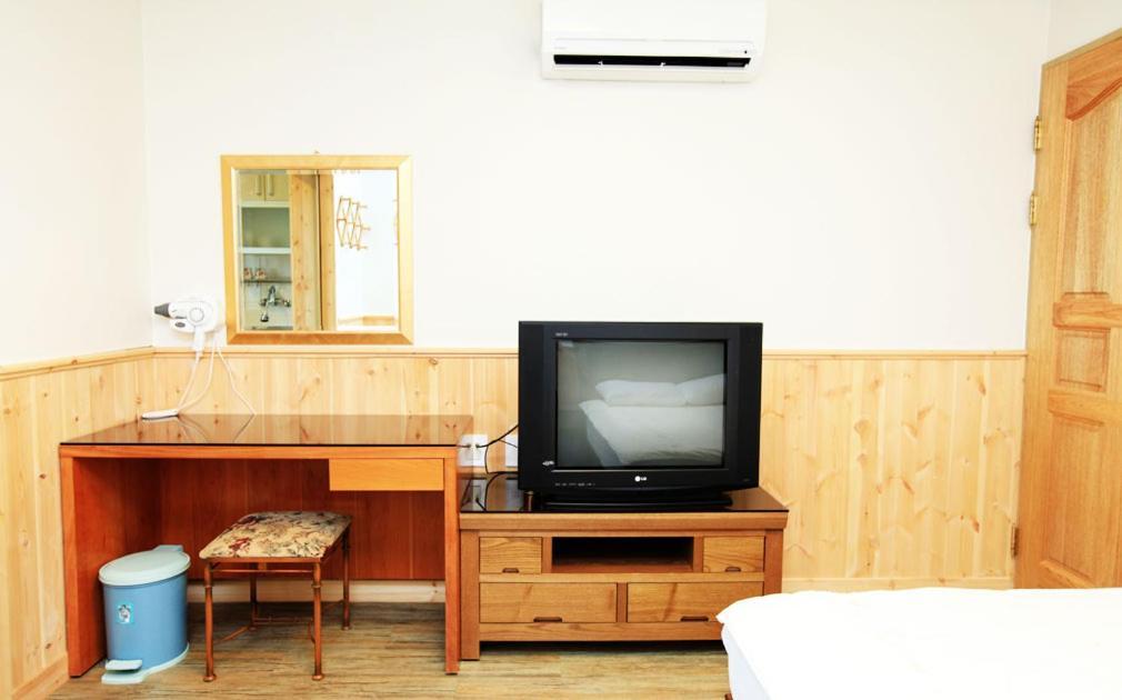 Haesung Pension Σεογκουίπο Εξωτερικό φωτογραφία