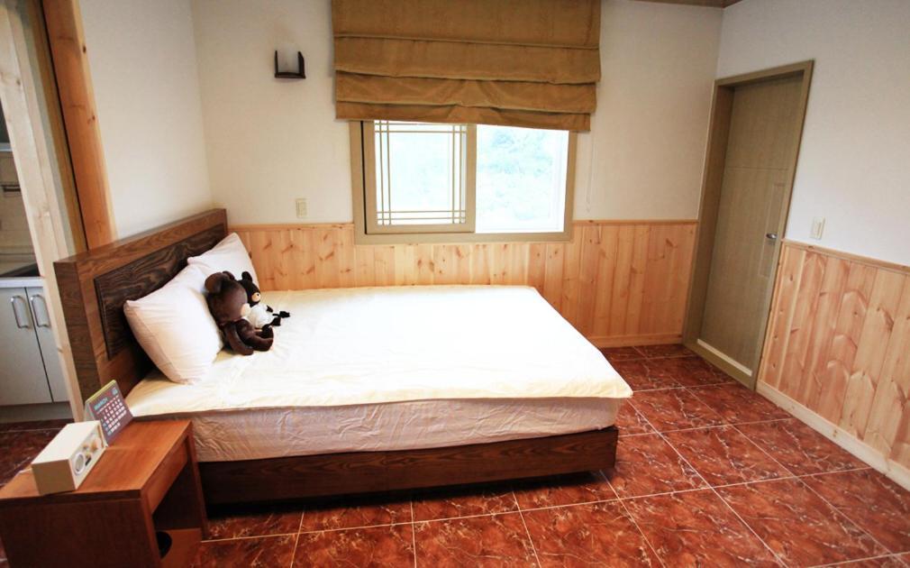 Haesung Pension Σεογκουίπο Εξωτερικό φωτογραφία